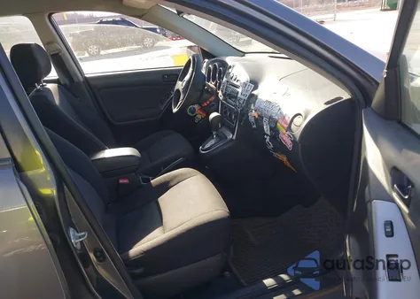 2008 Pontiac Vibe from USA, damaged, VIN 5Y2SL65898Z412832